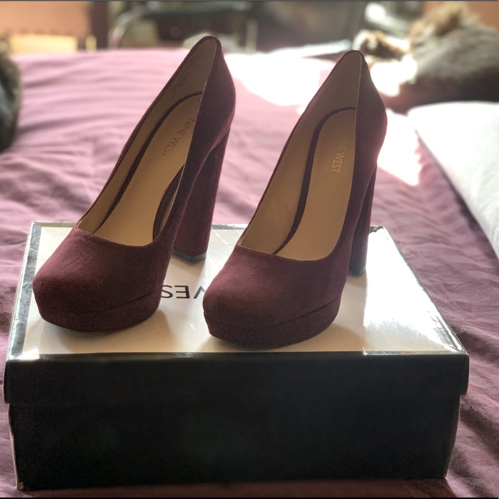 Nine West pumps